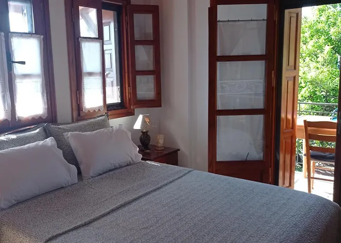 Euphoria Living Pouríon