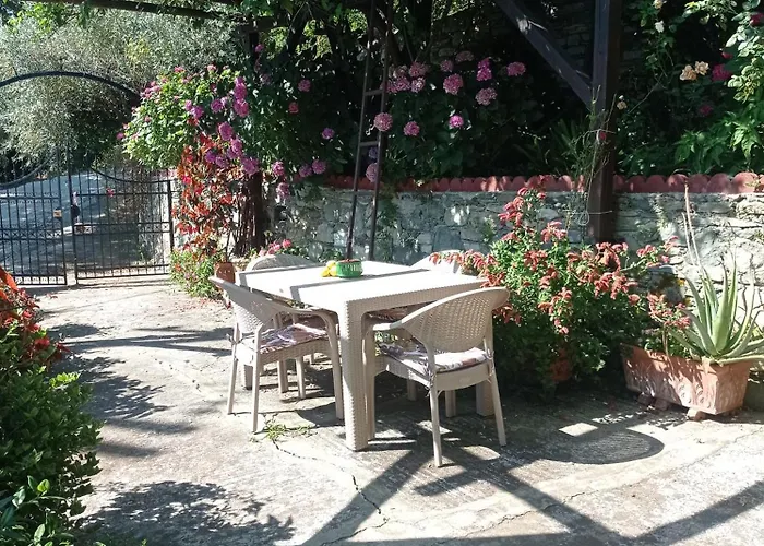 Euphoria Living * Pouríon